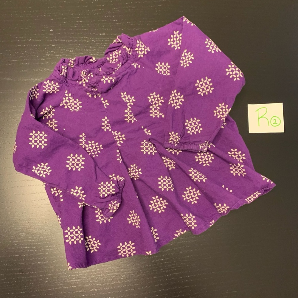 🧸 2/$11.00 ⭐️ GAP 6-12m Purple Blouse